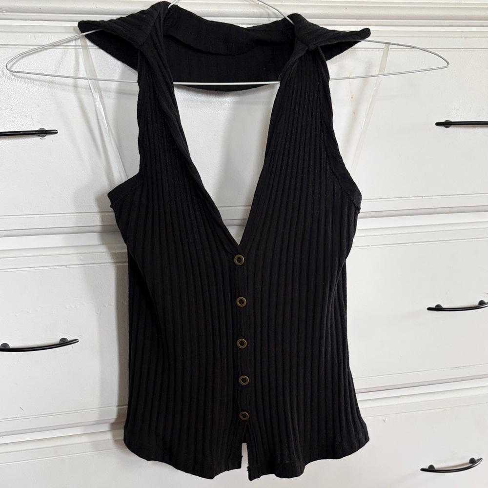 Project Social T Black Ribbed V-Neck Button Front Tank